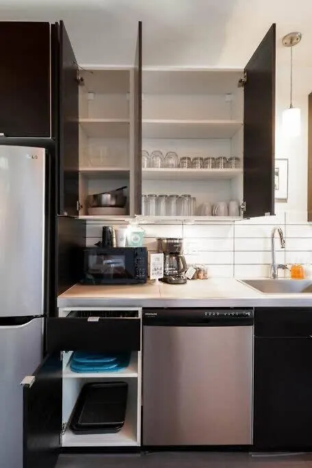 Hébergement de vacances #Stayinmydistrict Buckman Open Loft-Style Townhome Portland